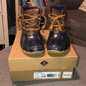 Sperry Saltwater Boot, Navy and brown leather.